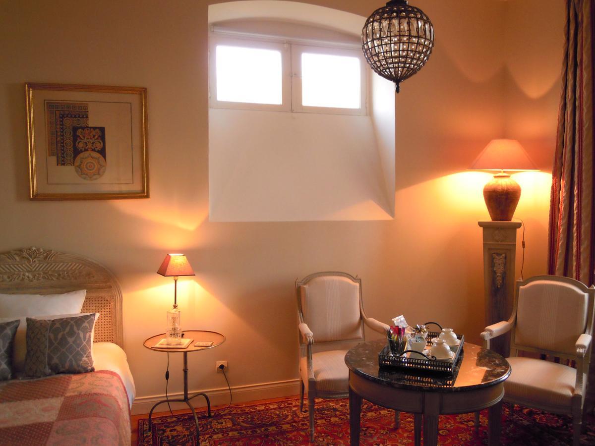 Bed and Breakfast Le Manoir De La Fieffe Шербур-ан-Котантен Экстерьер фото